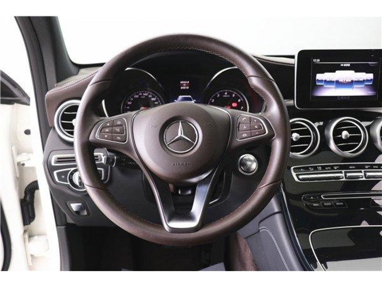 Mercedes-Benz GLC 200 L 2019