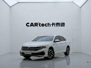 Volkswagen Sagitar 2022