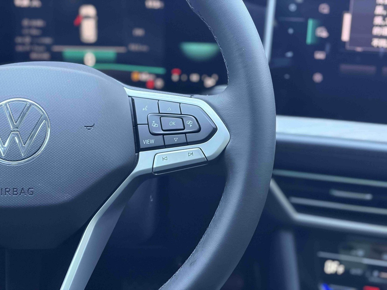 Volkswagen Sagitar 2022