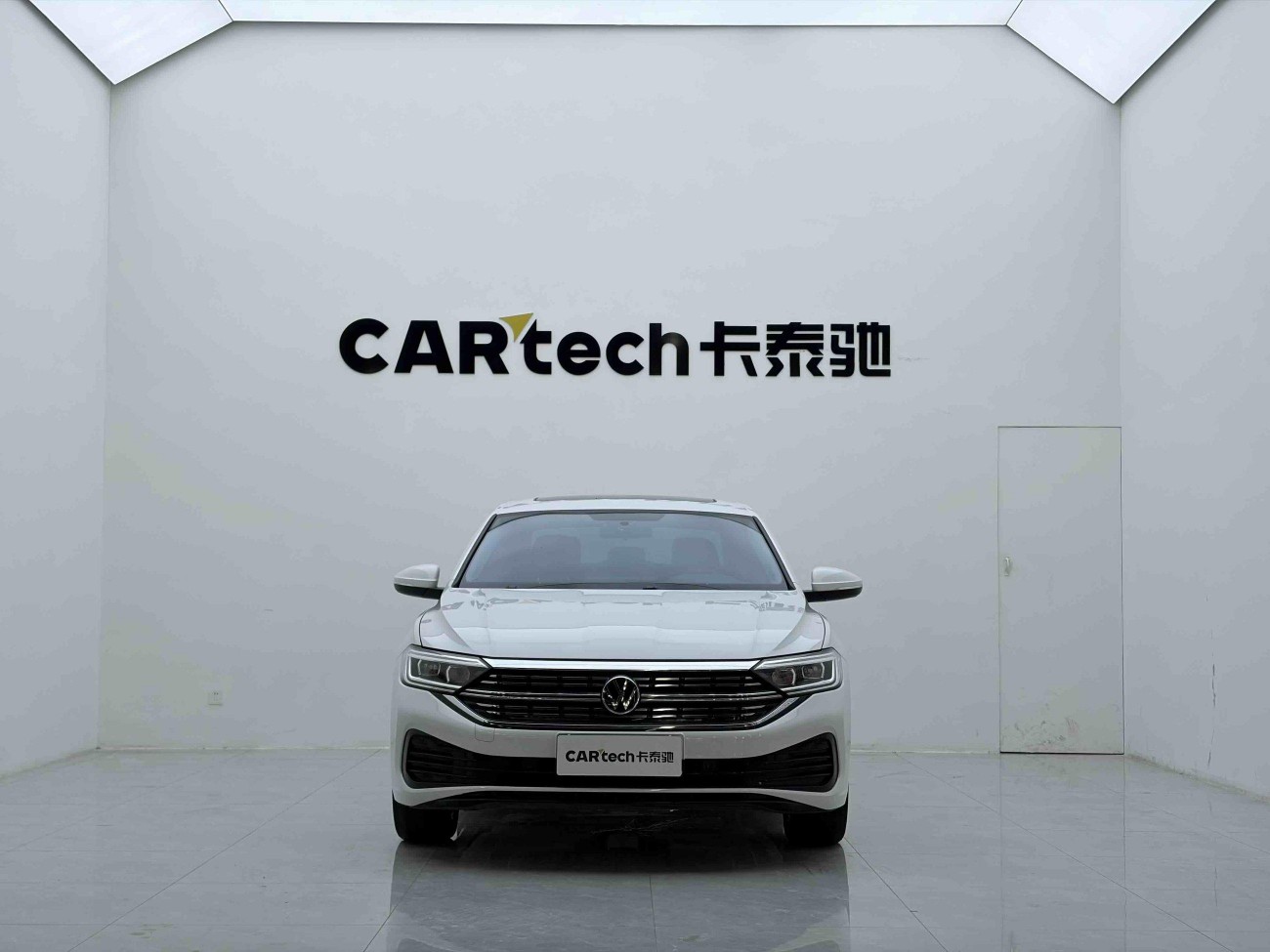 Volkswagen Sagitar 2022