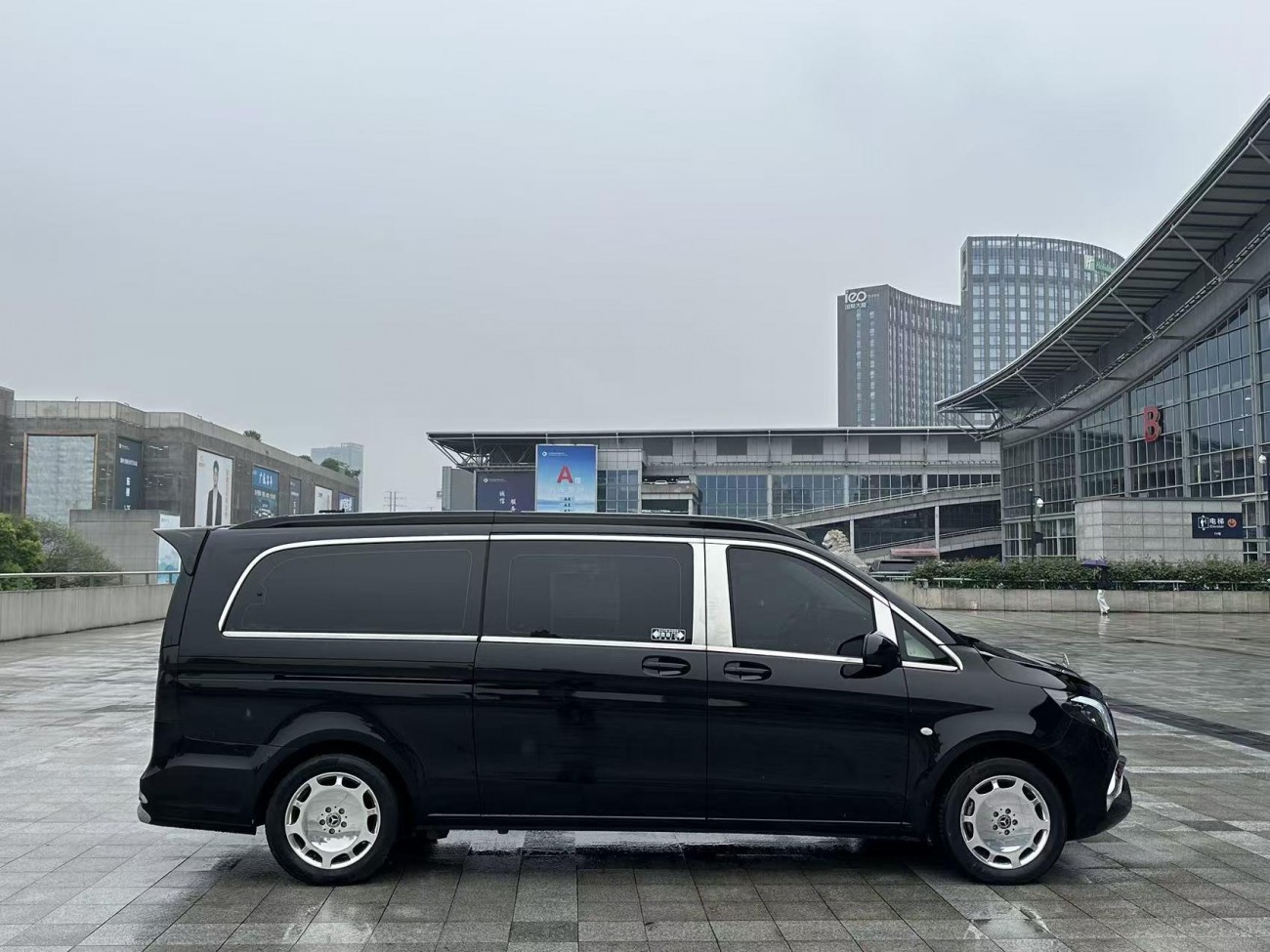 Mercedes-Benz 2023 2023