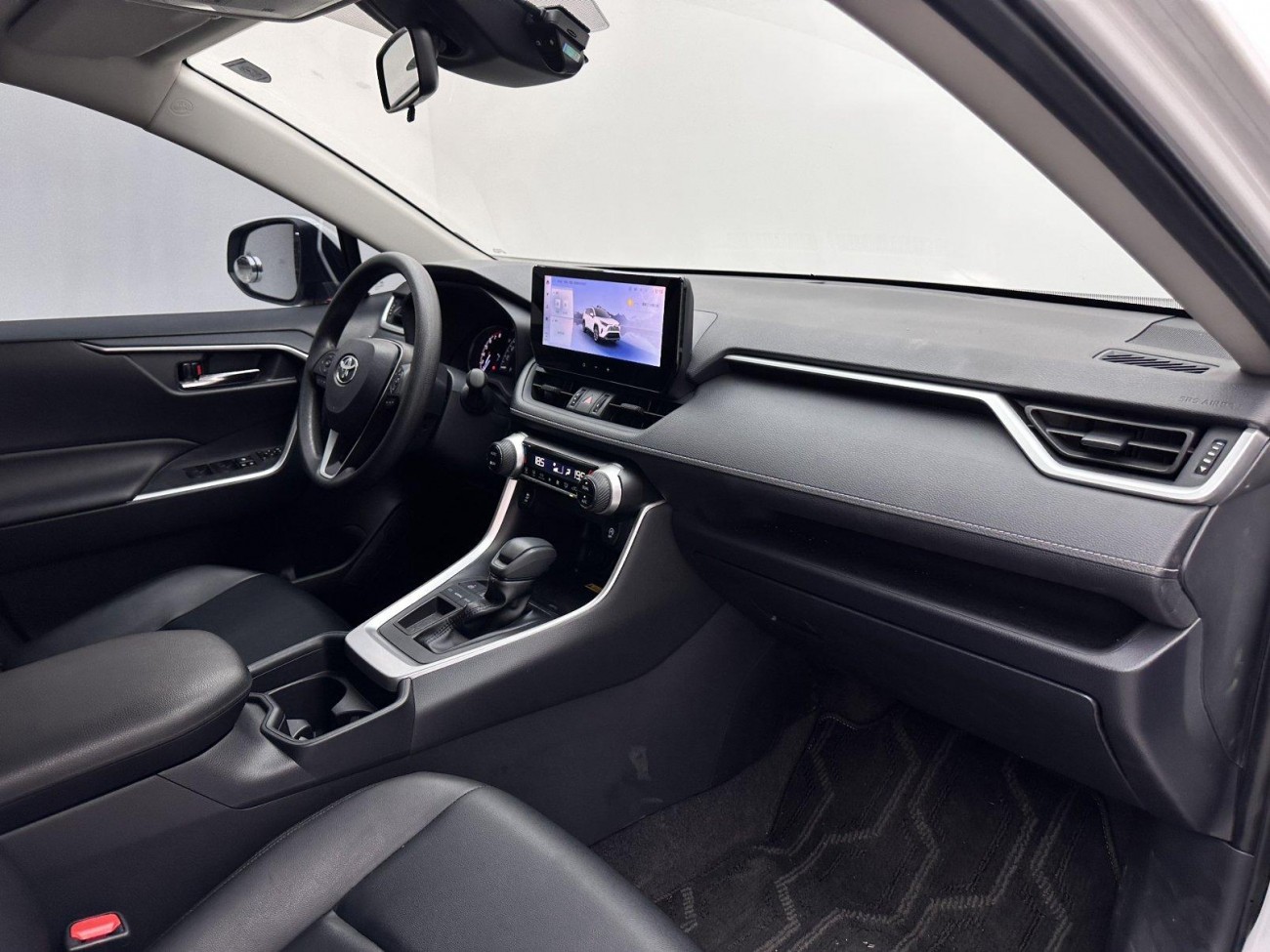 Toyota RAV4 2023