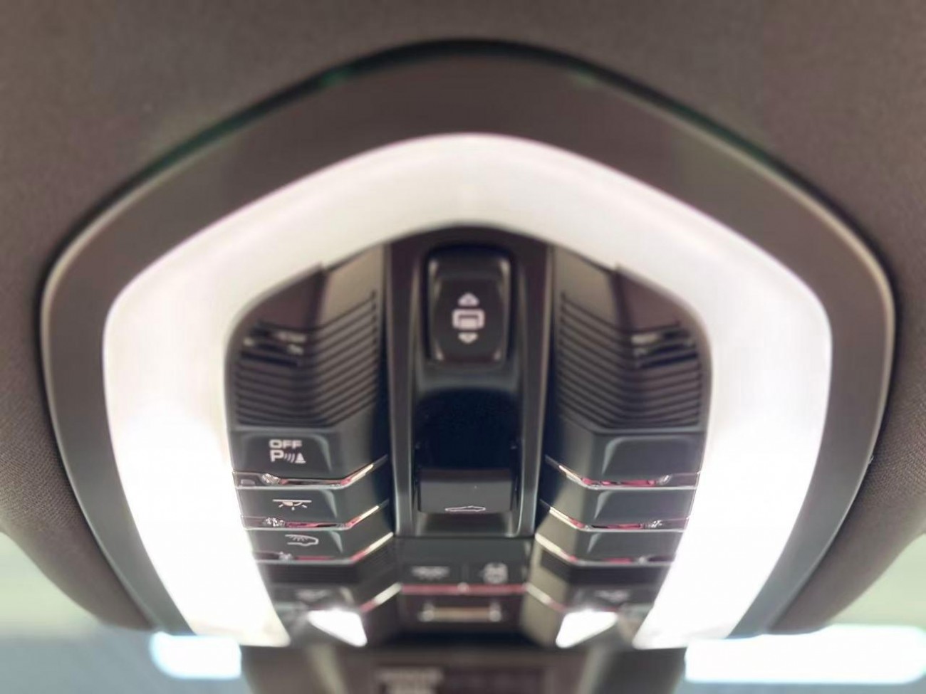 Porsche Macan 2024