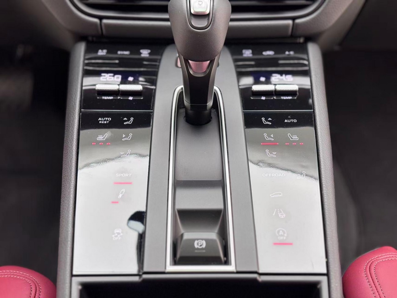 Porsche Macan 2024