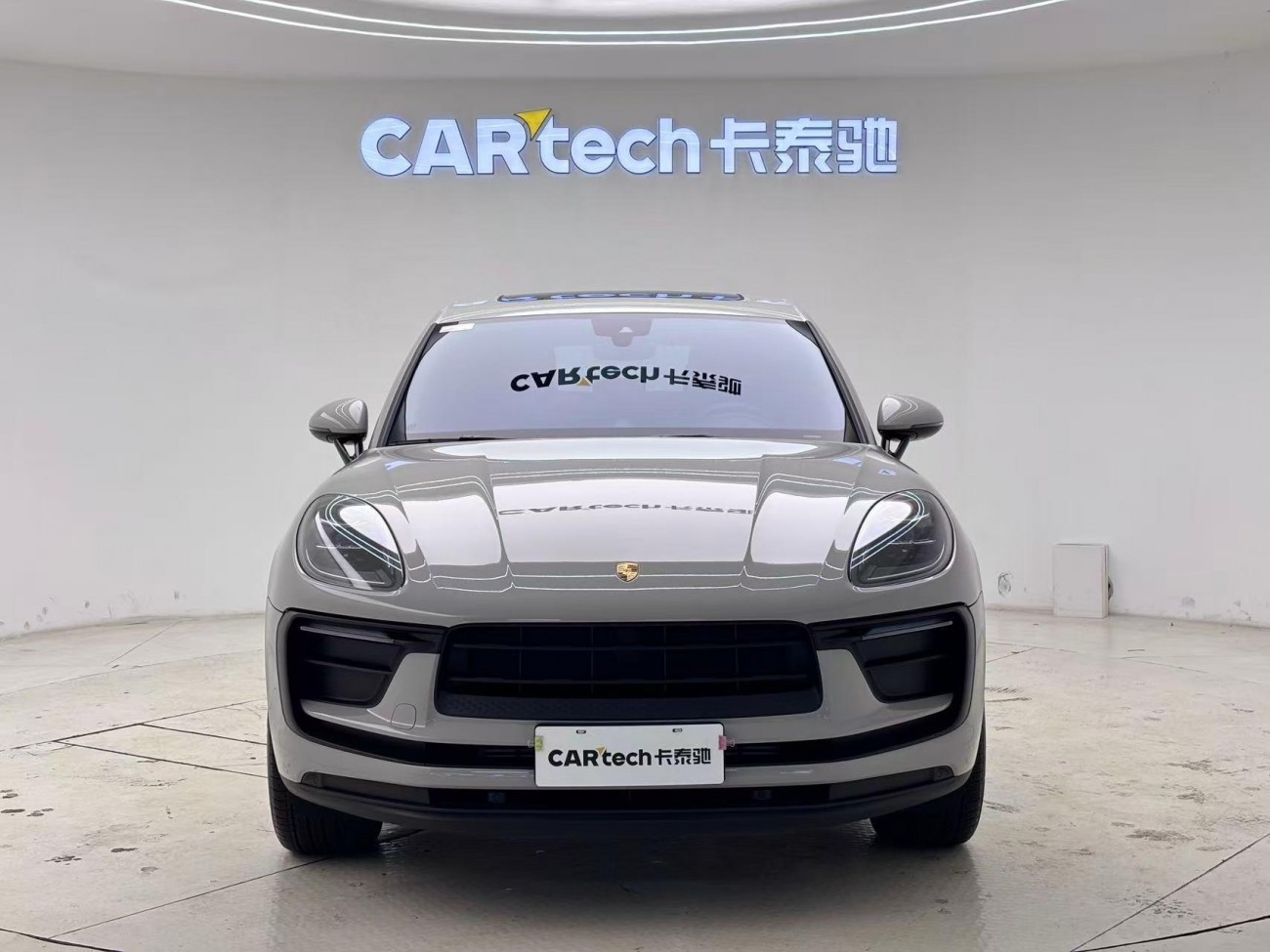 Porsche Macan 2024