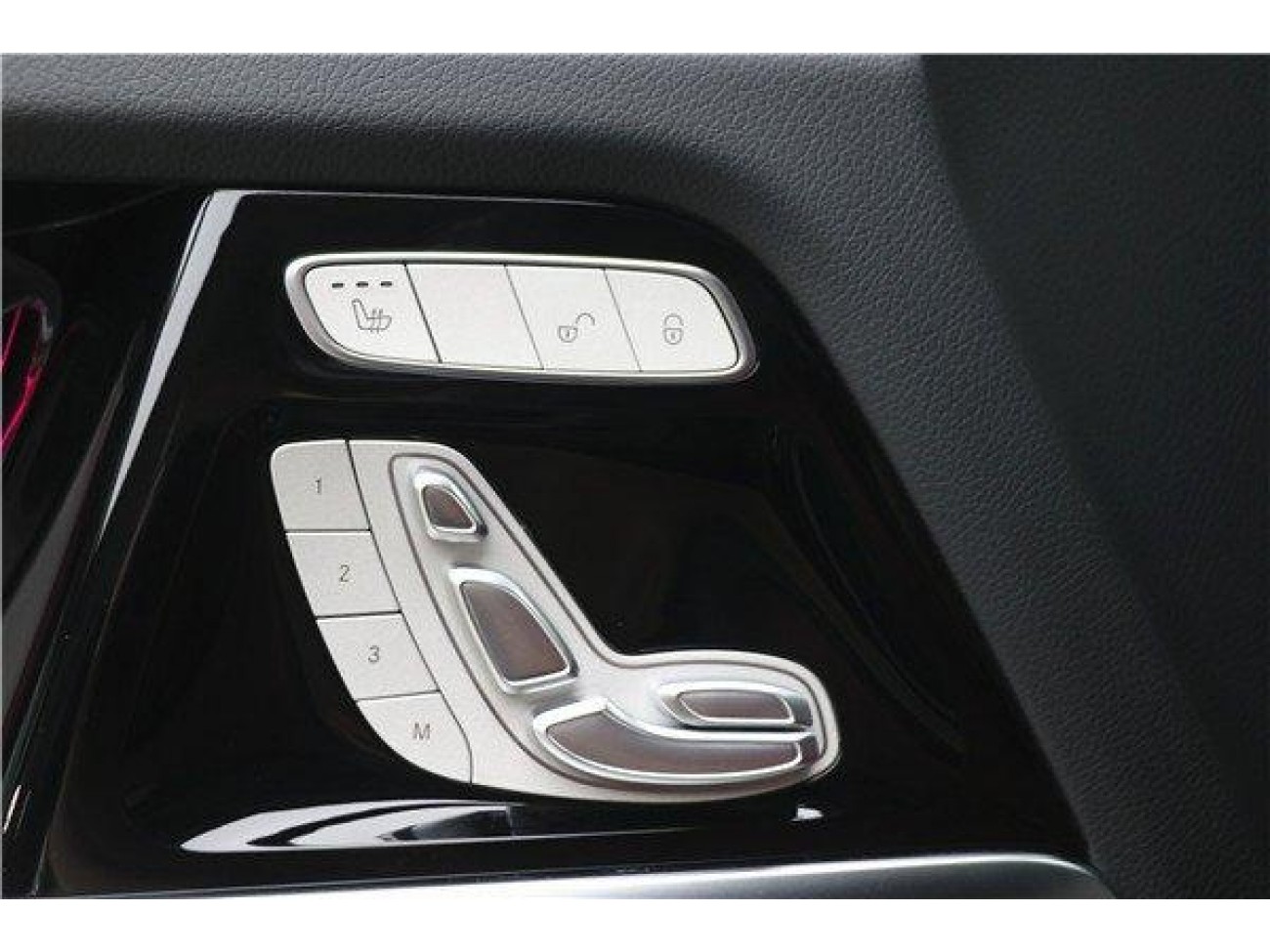 Mercedes-Benz G450d 2025