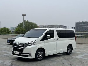 Toyota Granvia 2024