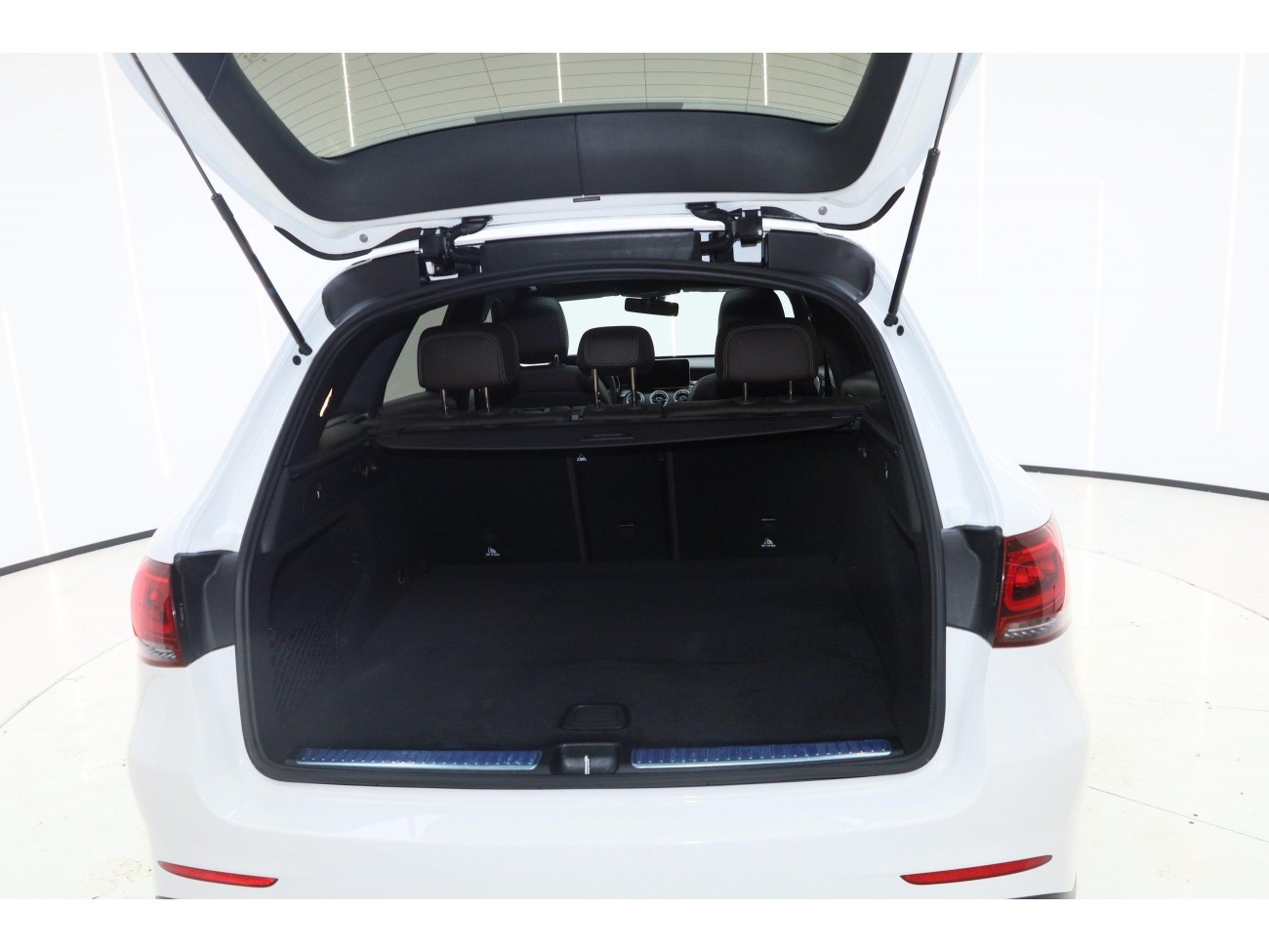 Mercedes-Benz GLC 300 L 2023