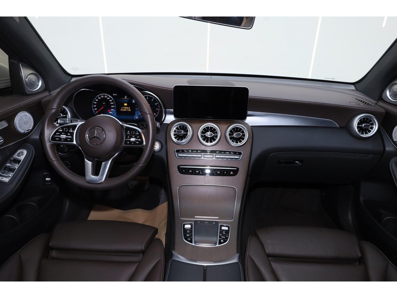 Mercedes-Benz GLC 300 L 2023