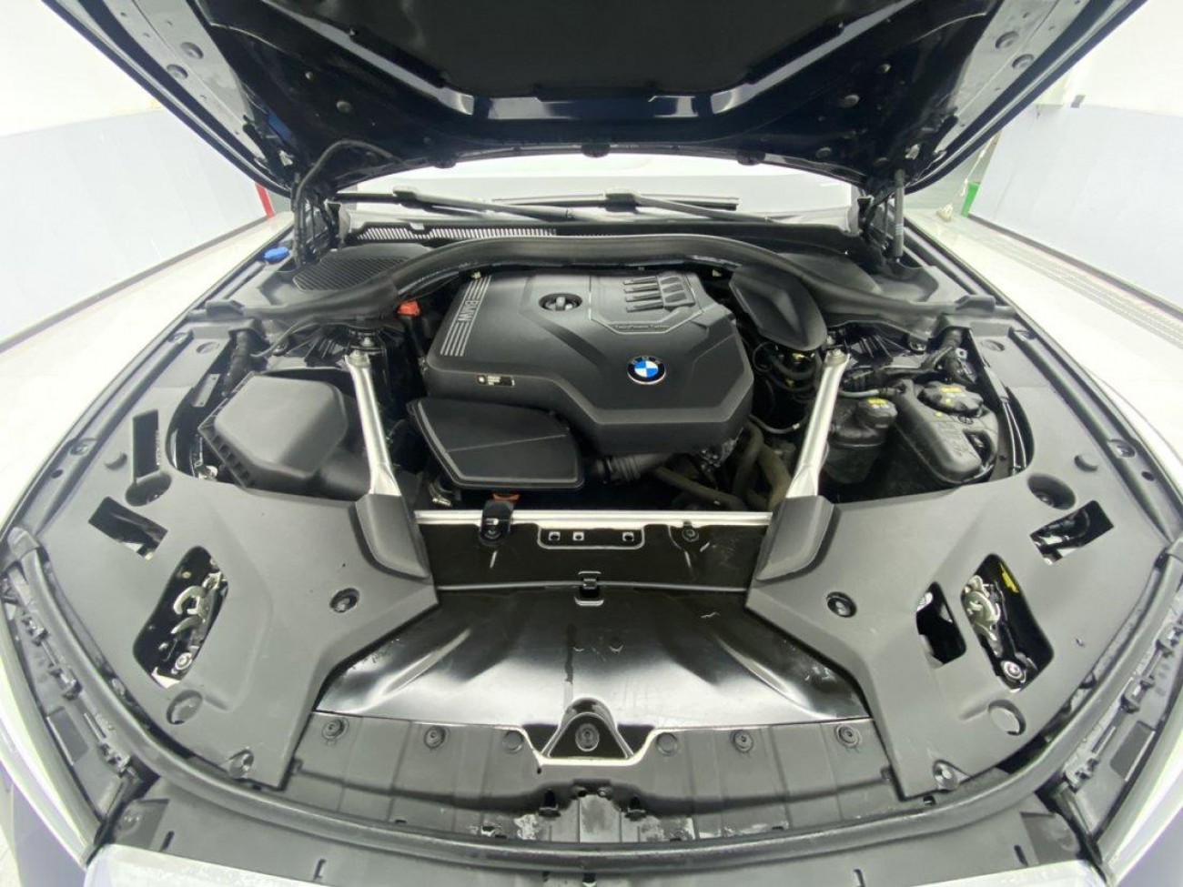 BMW 530Li 2021