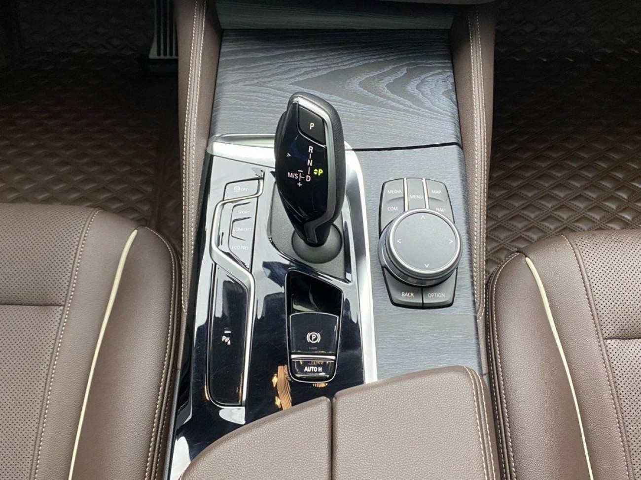 BMW 530Li 2021