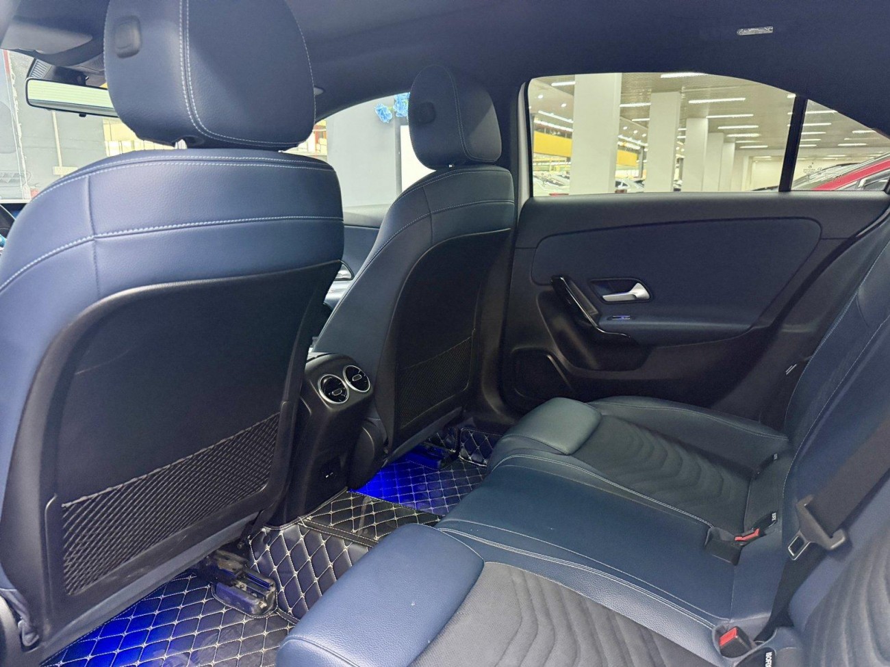 Mercedes-Benz A 180 L 2021