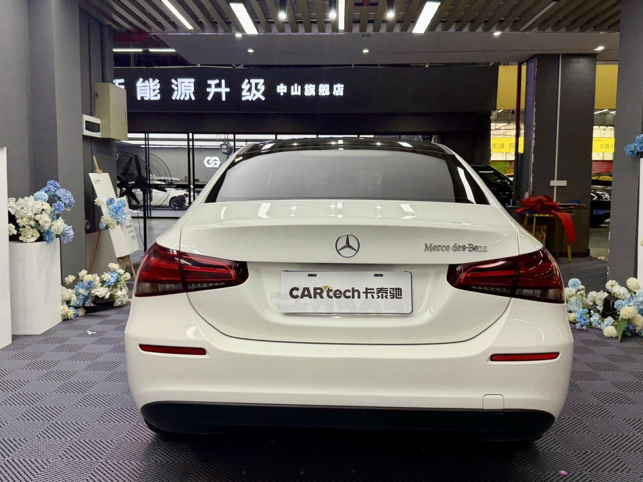 Mercedes-Benz A 180 L 2021