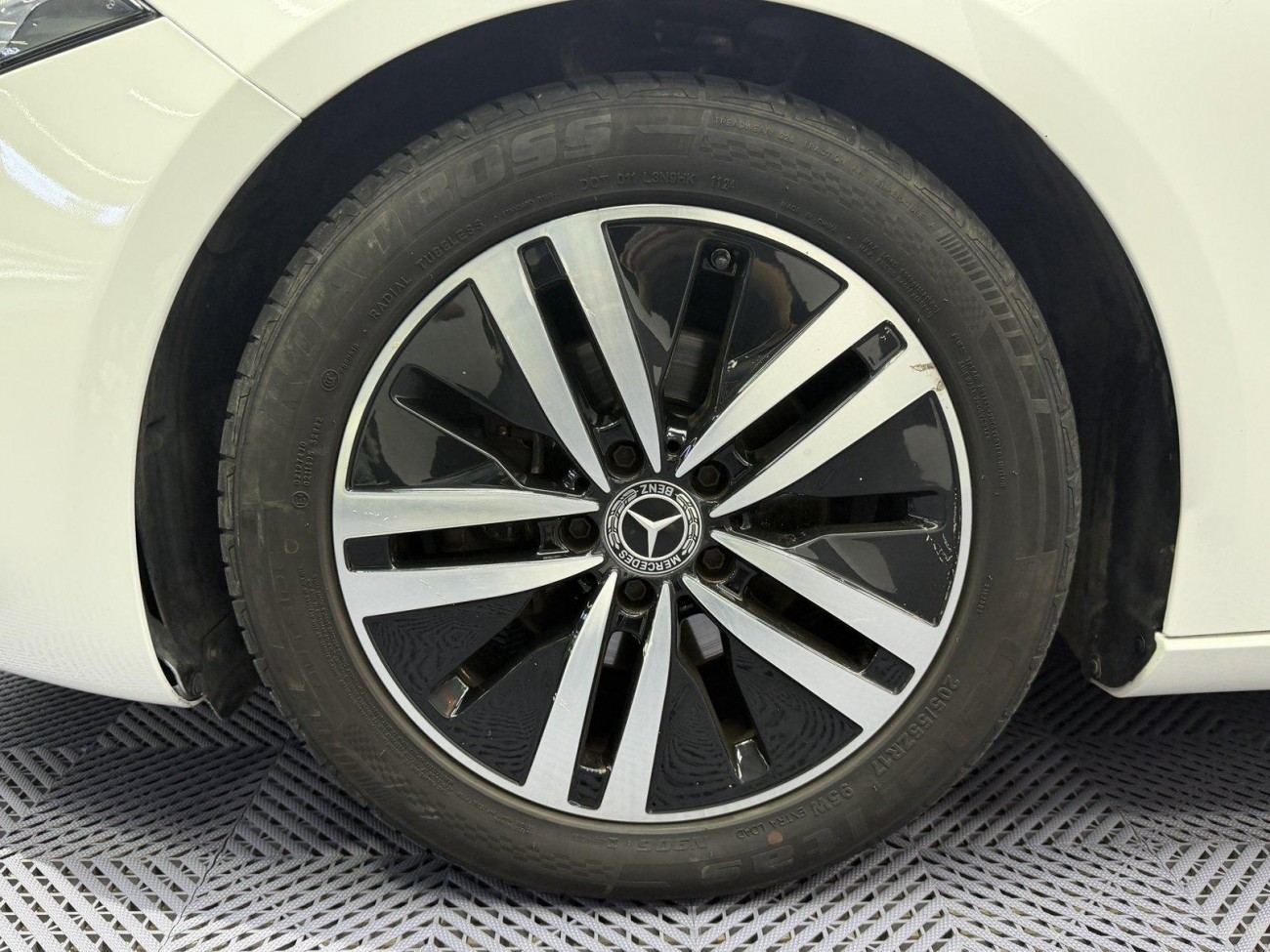 Mercedes-Benz A 180 L 2021