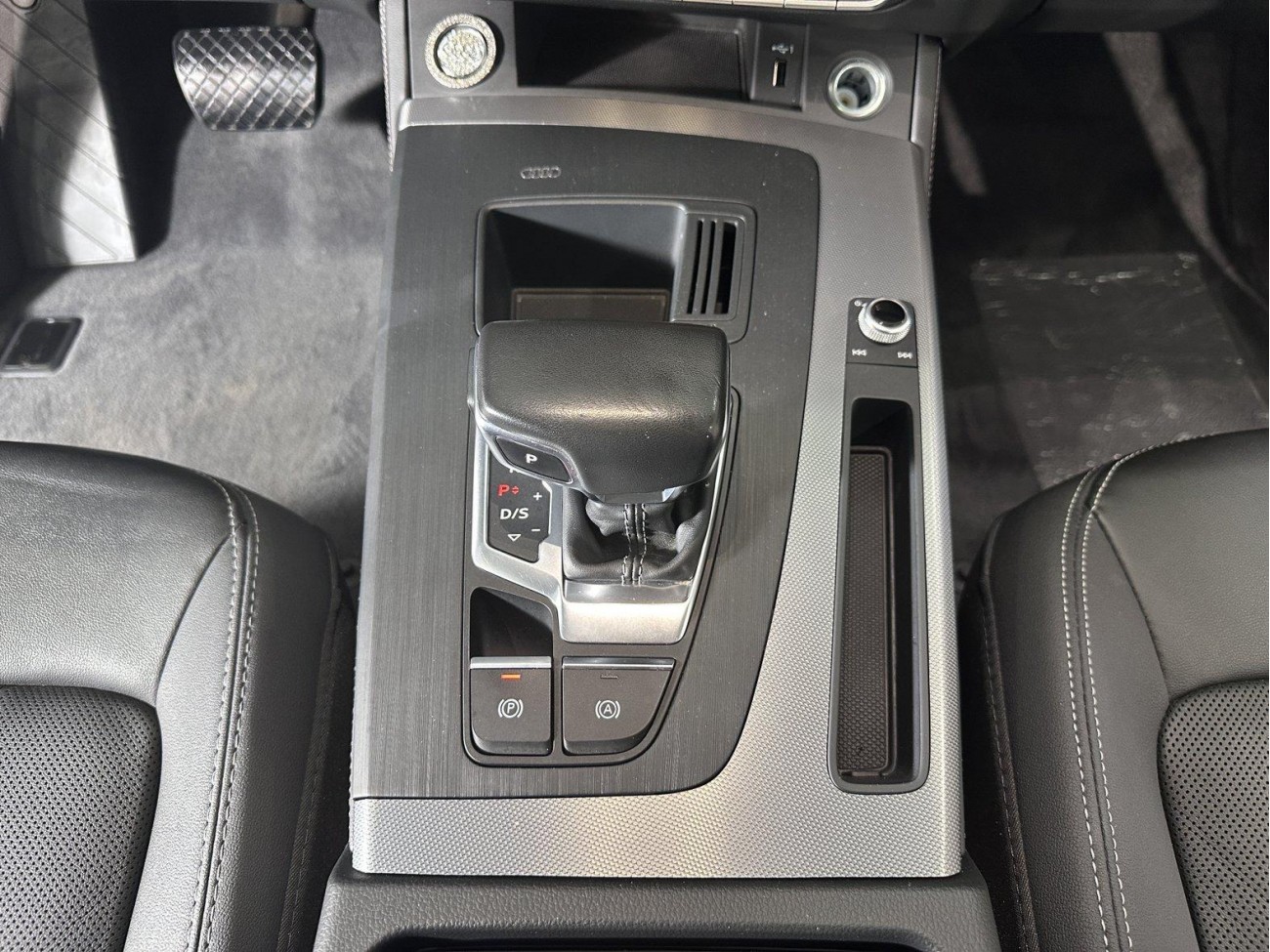 Audi Q5L 40 2023