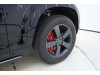 Land Rover Defender 2024