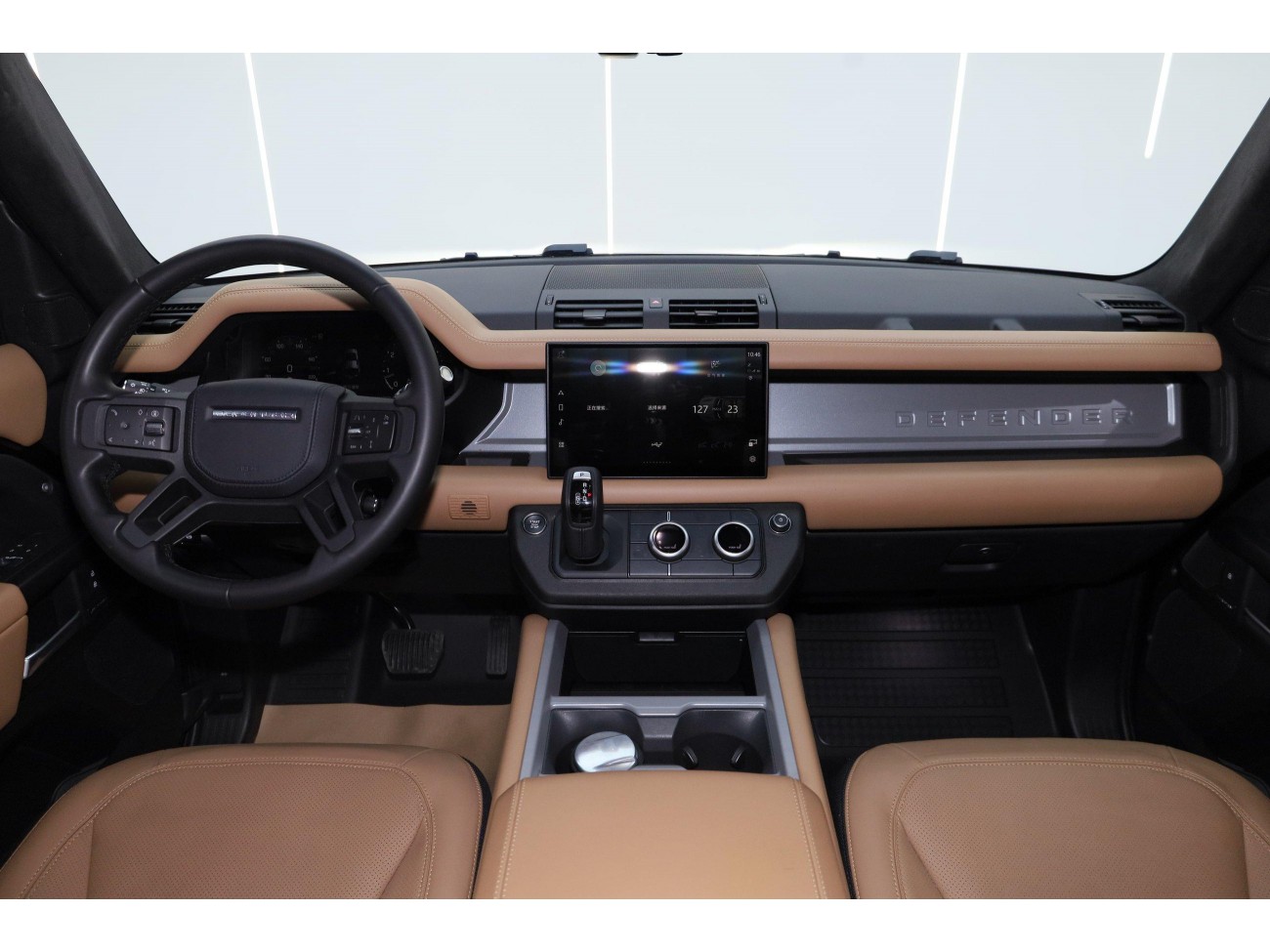 Land Rover Defender 2024