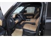 Land Rover Defender 2024