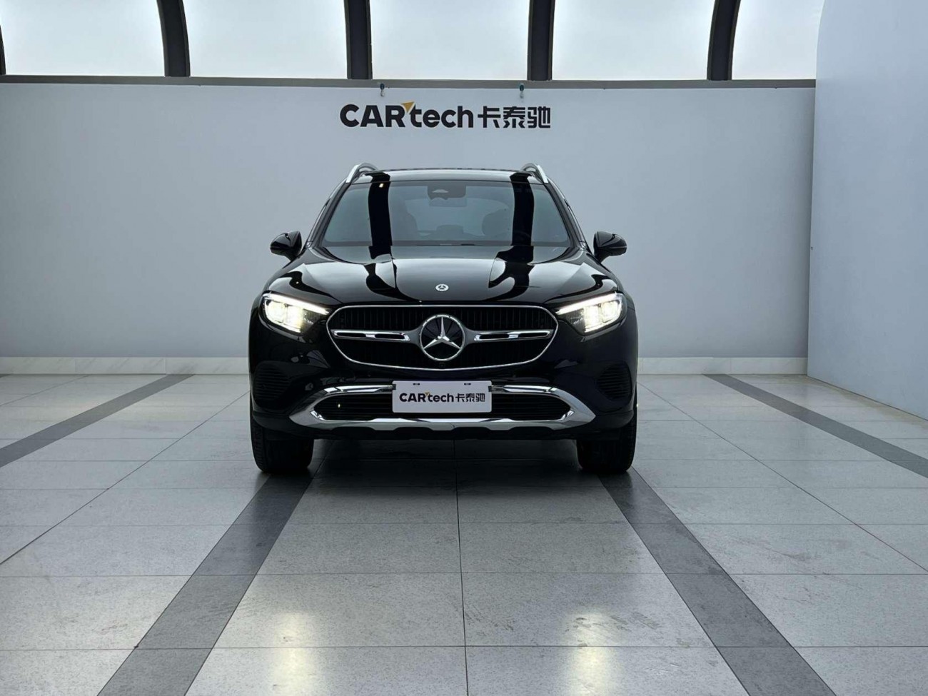 Mercedes-Benz GLC 260 L 2025