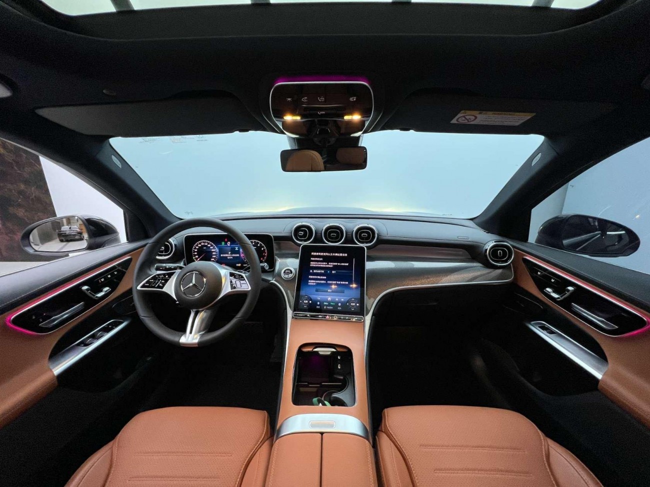Mercedes-Benz GLC 260 L 2025