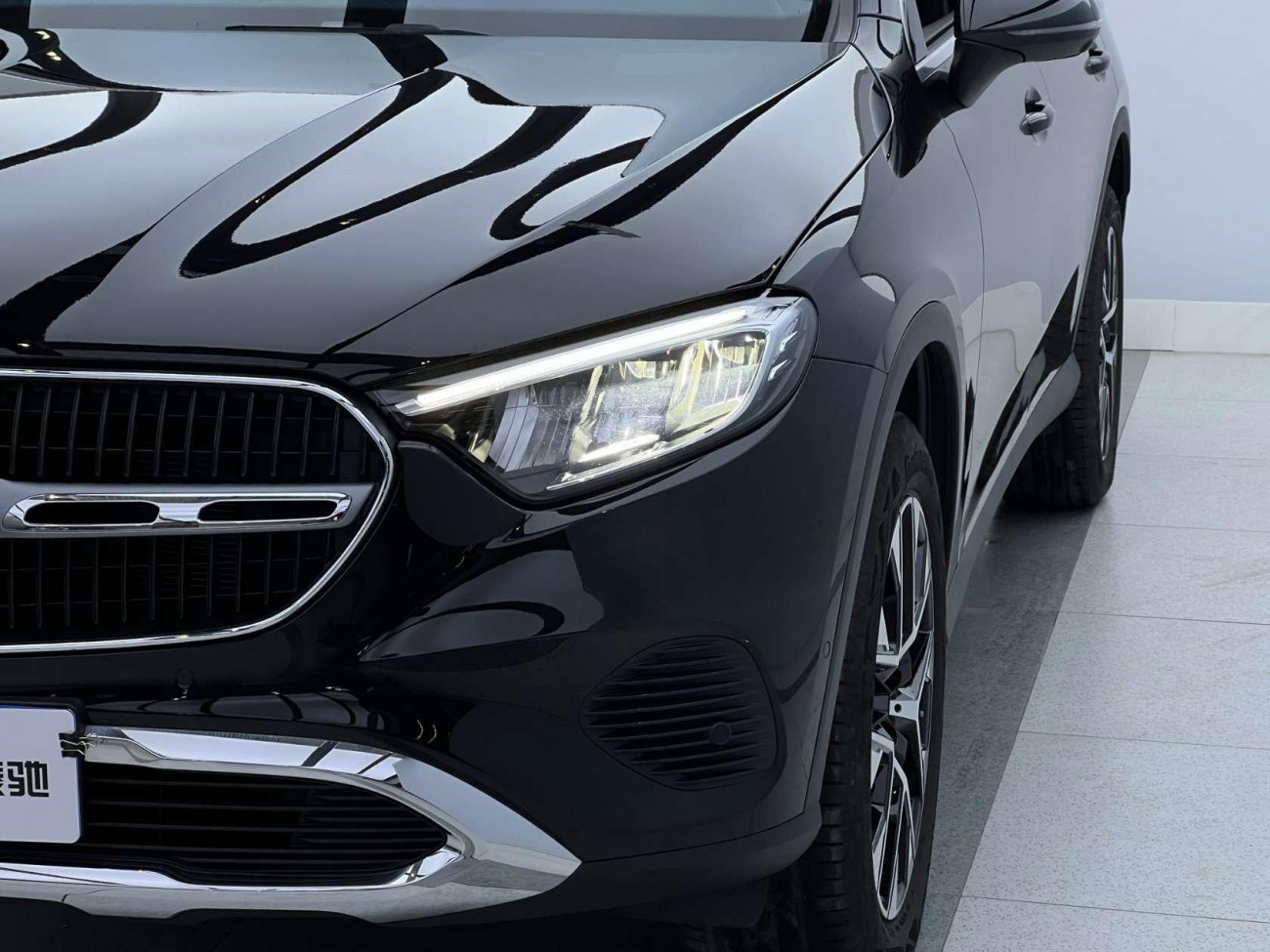 Mercedes-Benz GLC 260 L 2025