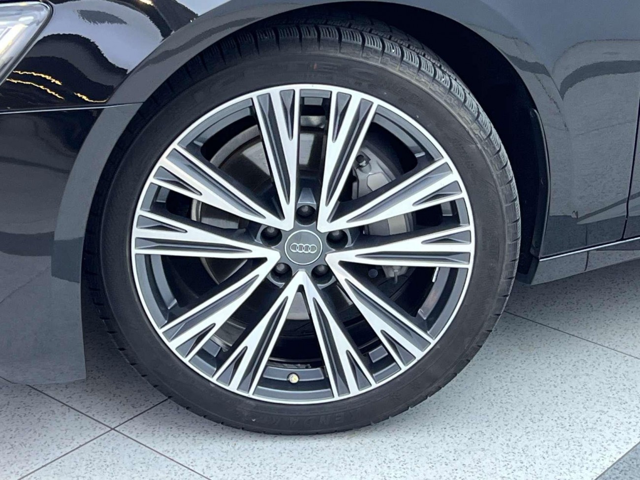 Audi A6L 40 TFSI 2023