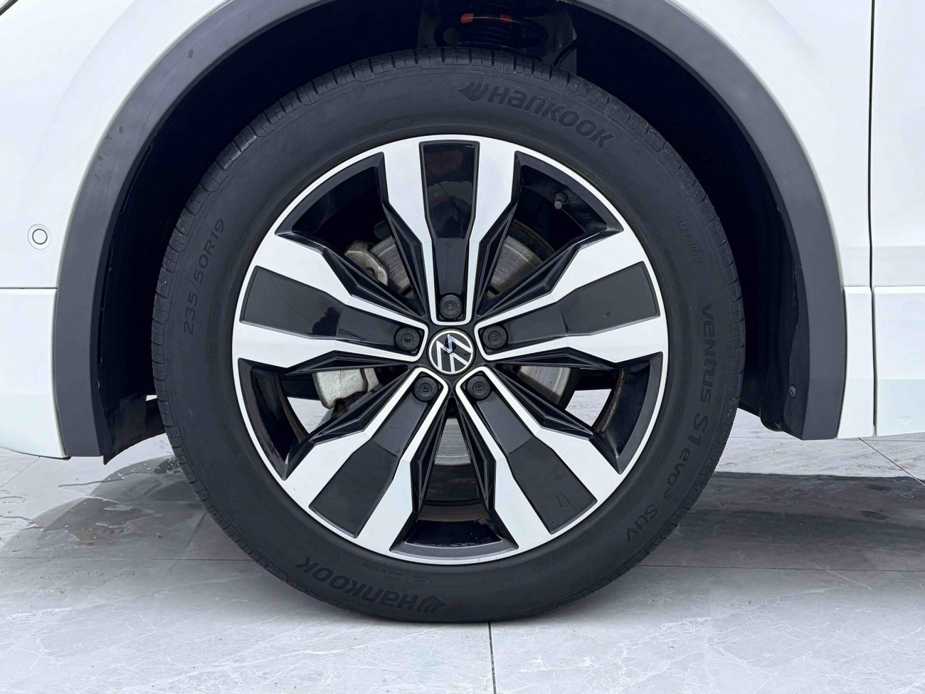 Volkswagen Tiguan L 2022