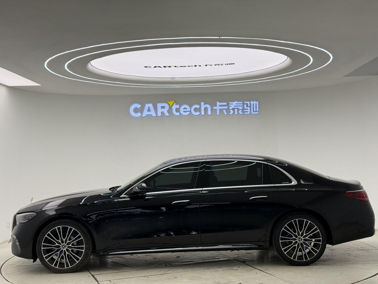 Mercedes-Benz E 300 L 2025
