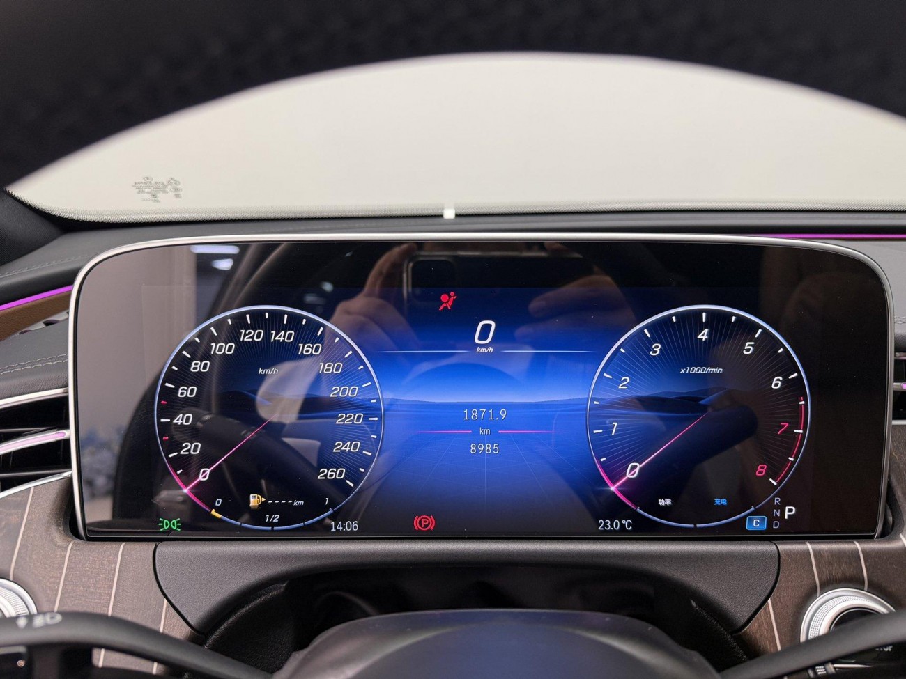 Mercedes-Benz E 300 L 2025