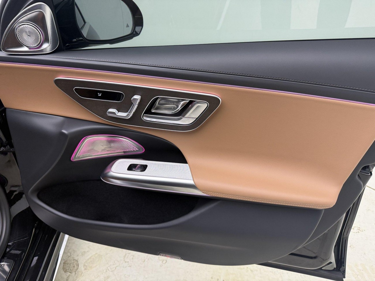 Mercedes-Benz E 300 L 2025