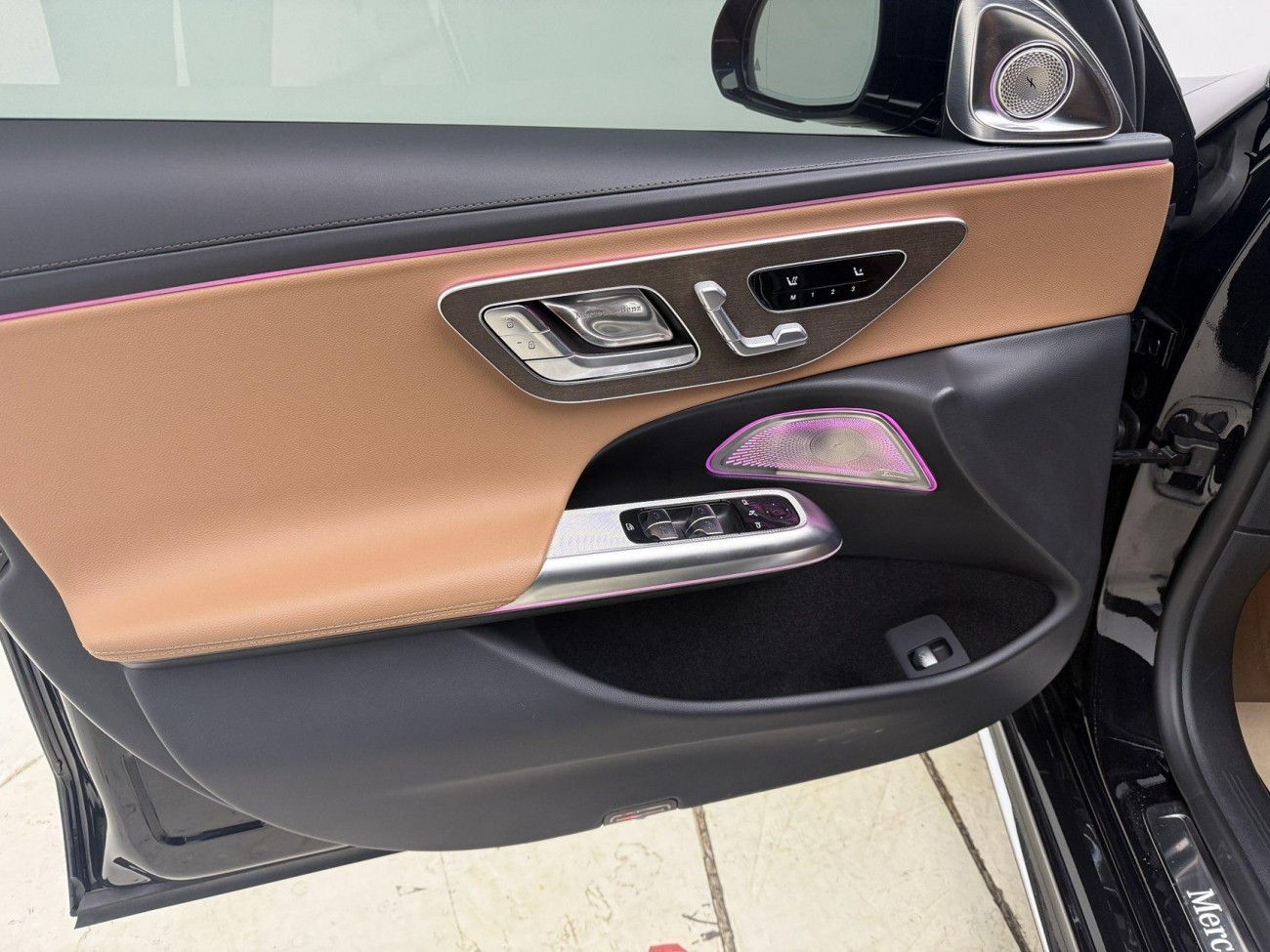 Mercedes-Benz E 300 L 2025