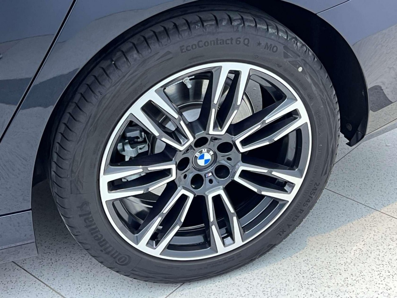 BMW 530Li 2025