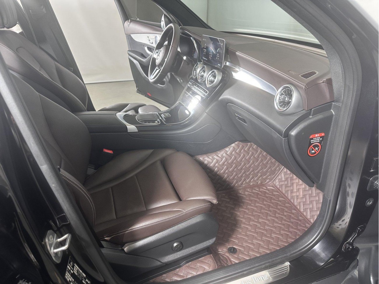 Mercedes-Benz GLC 260 L 2022