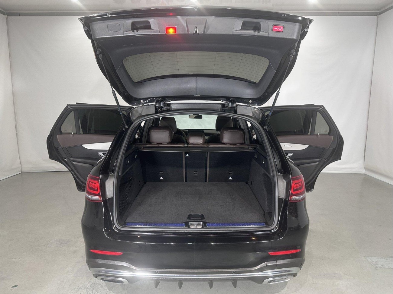 Mercedes-Benz GLC 260 L 2022
