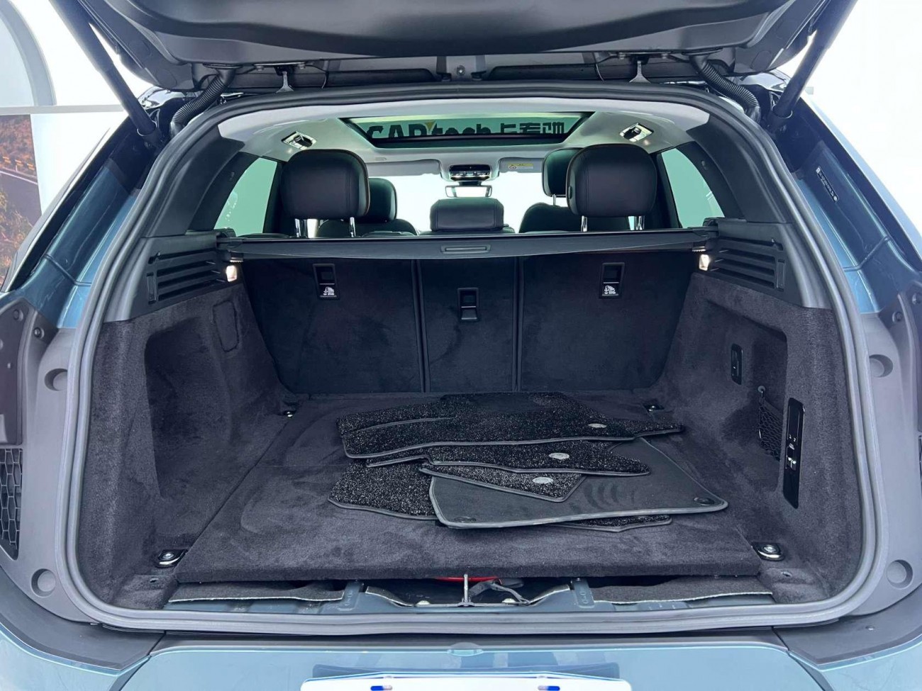 Land Rover Range Rover Sport 2023