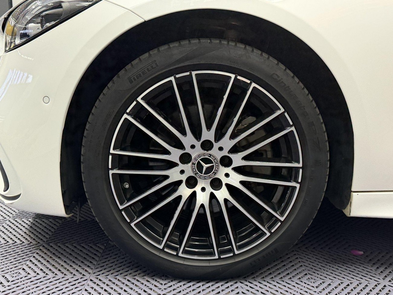 Mercedes-Benz C 200 L 2023
