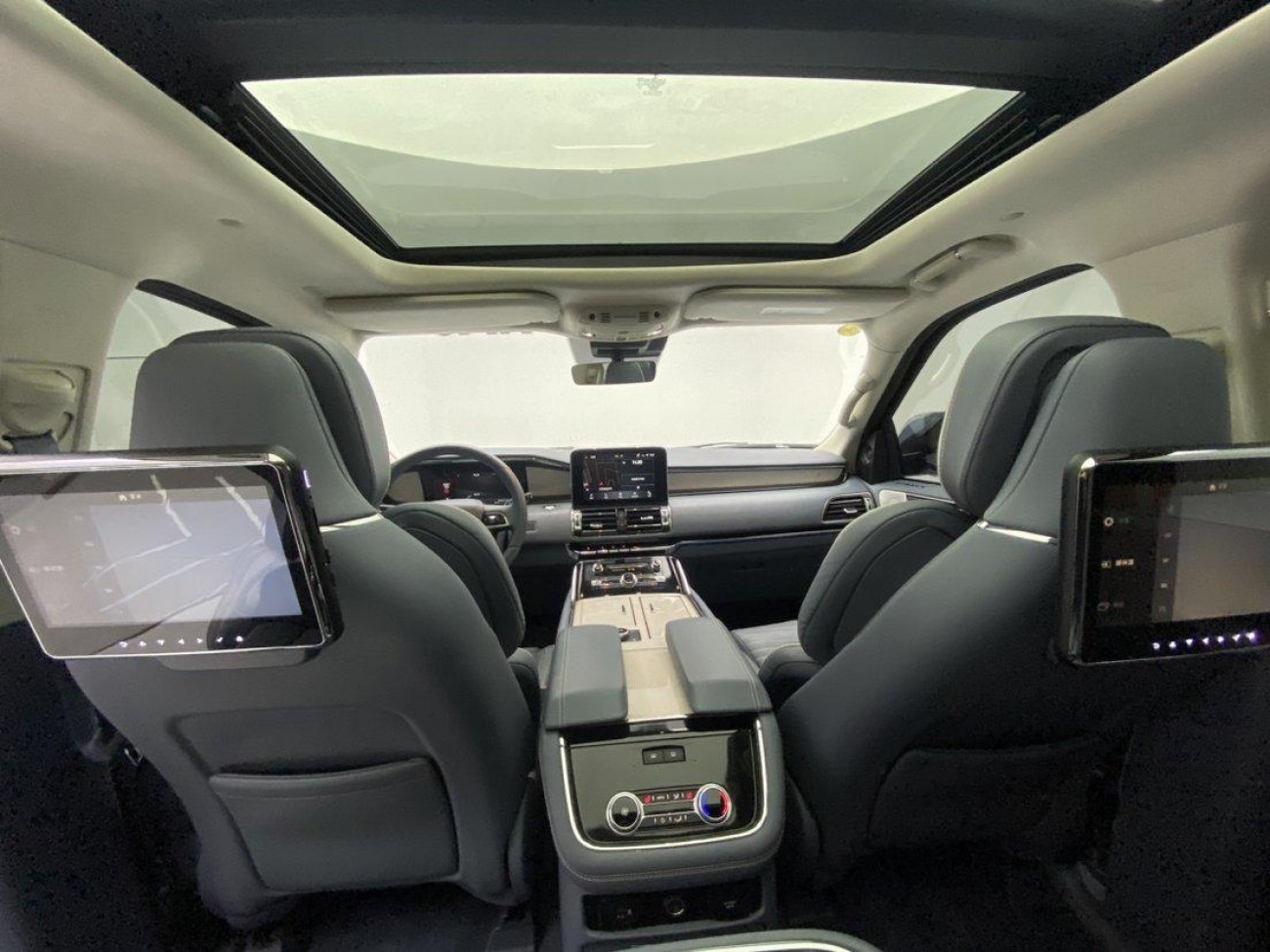 Lincoln Navigator 2023