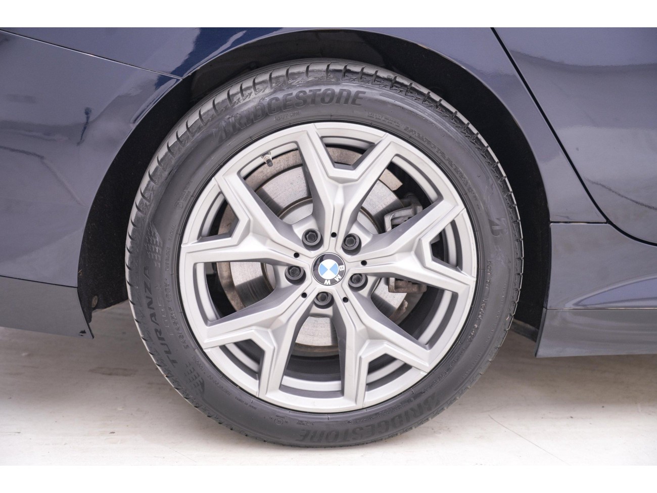 BMW i3 2024