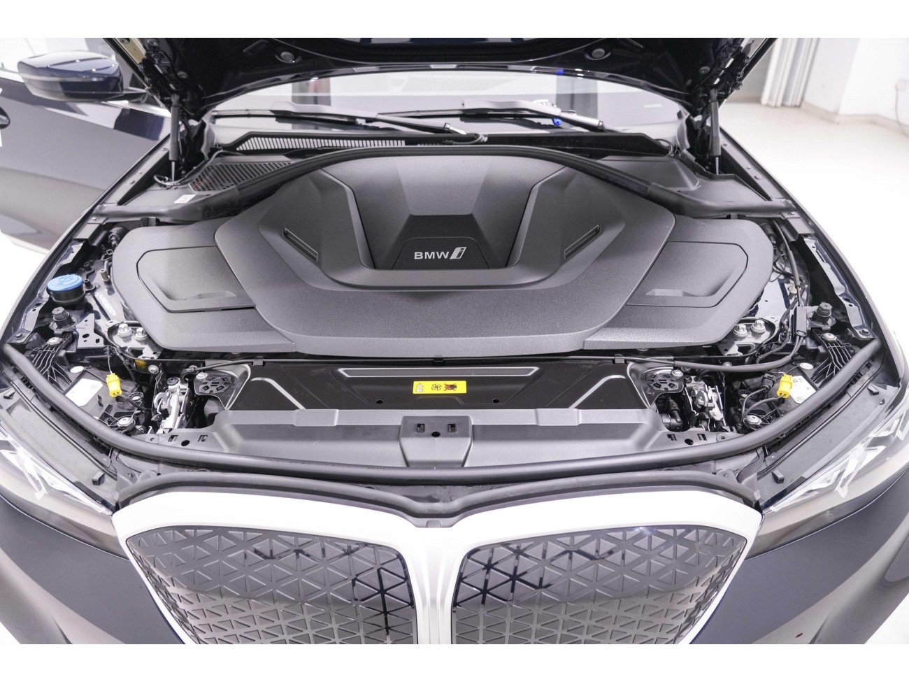 BMW i3 2024