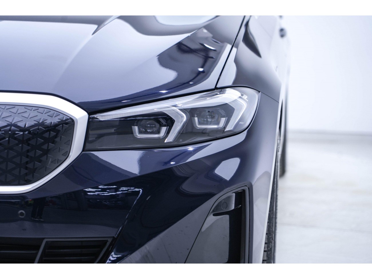 BMW i3 2024