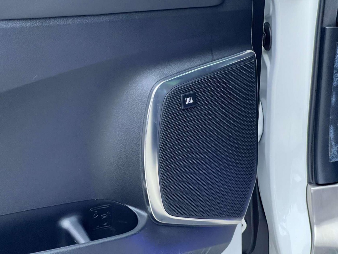 Toyota Alphard 2021