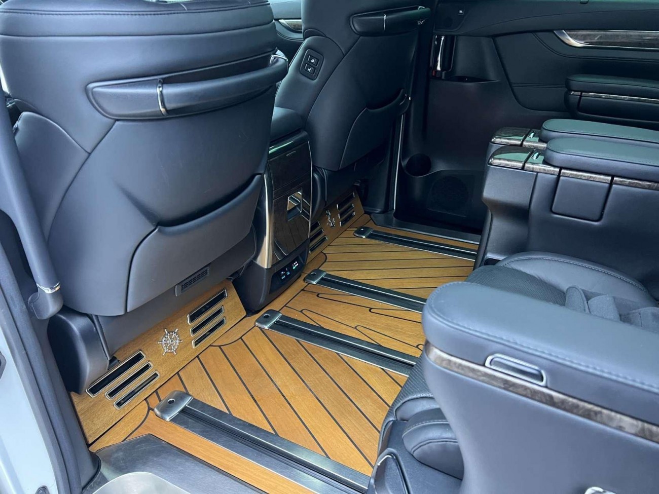 Toyota Alphard 2021