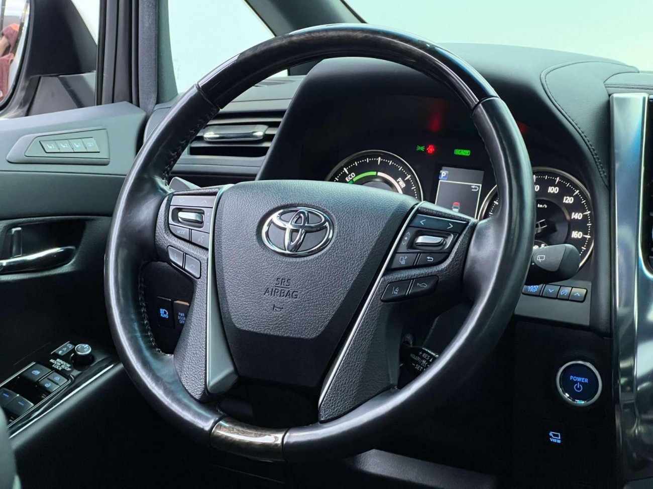 Toyota Alphard 2021