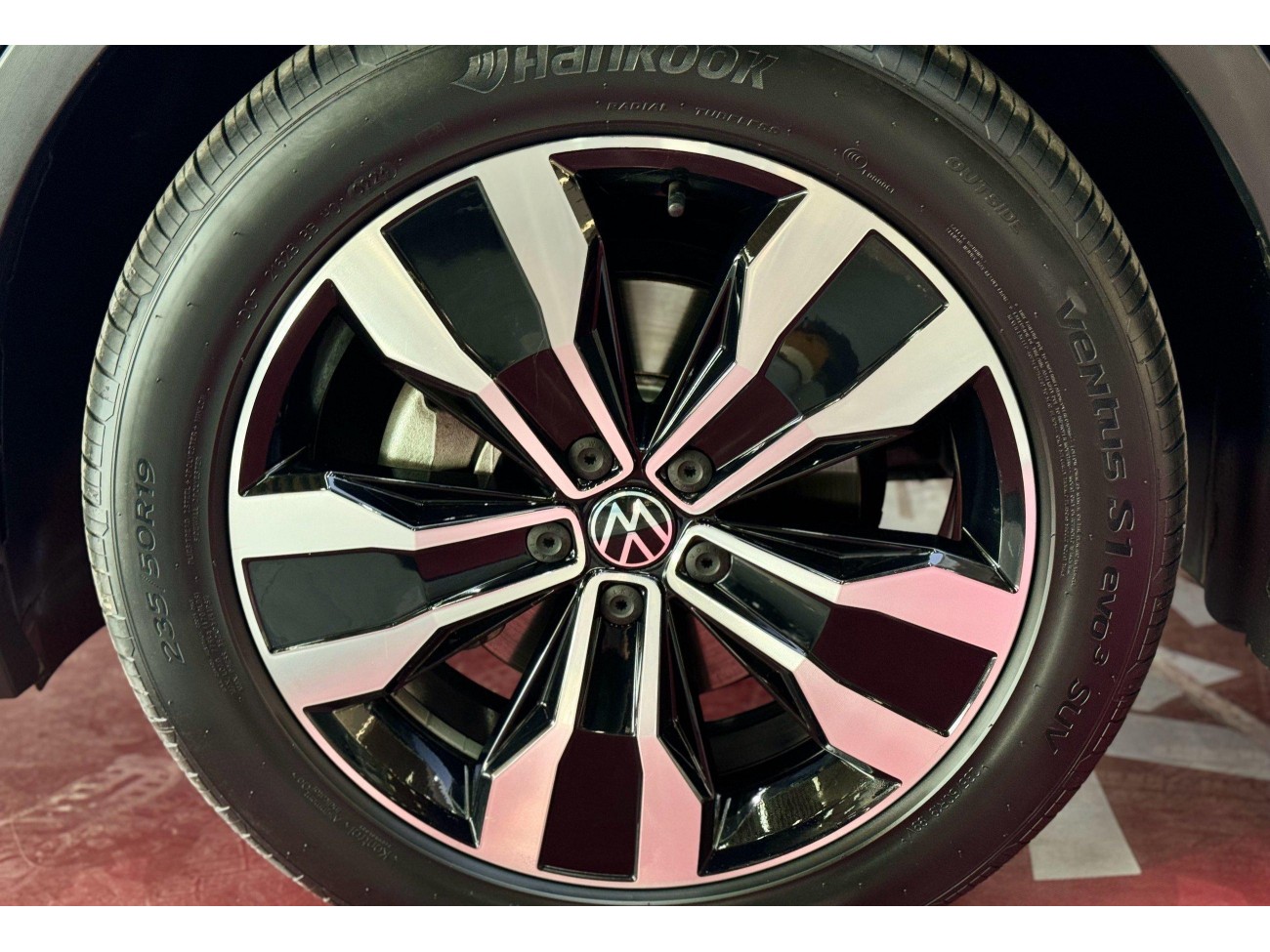 Volkswagen Tiguan L 2024