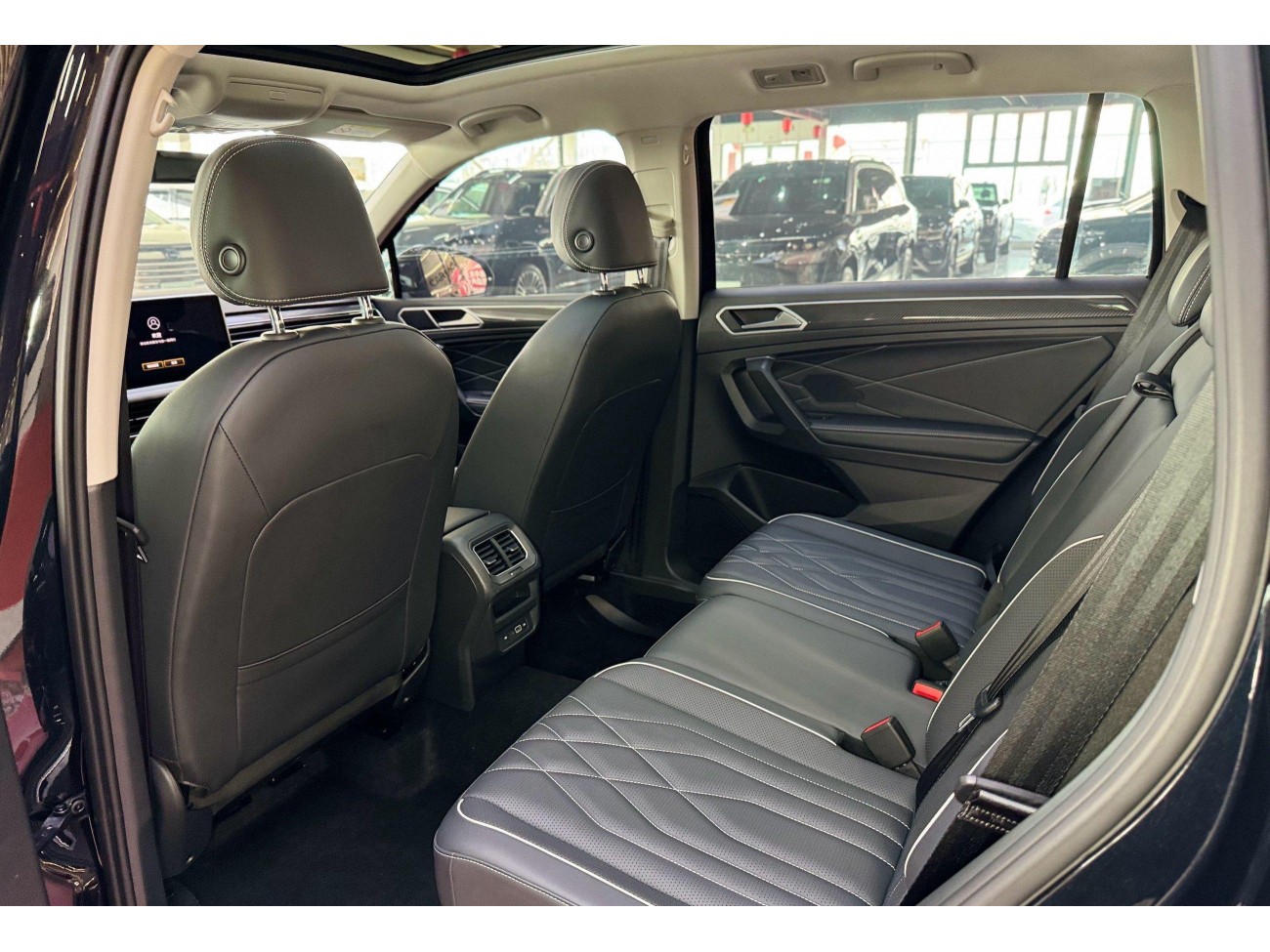 Volkswagen Tiguan L 2024