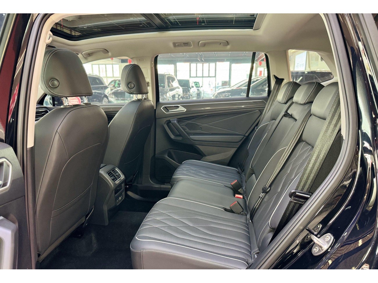 Volkswagen Tiguan L 2024