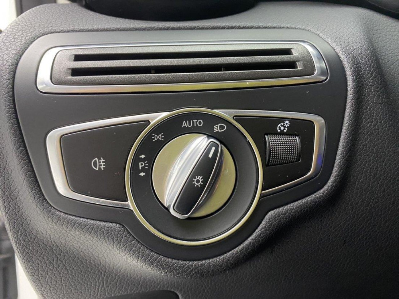 Mercedes-Benz C 200 L 2021