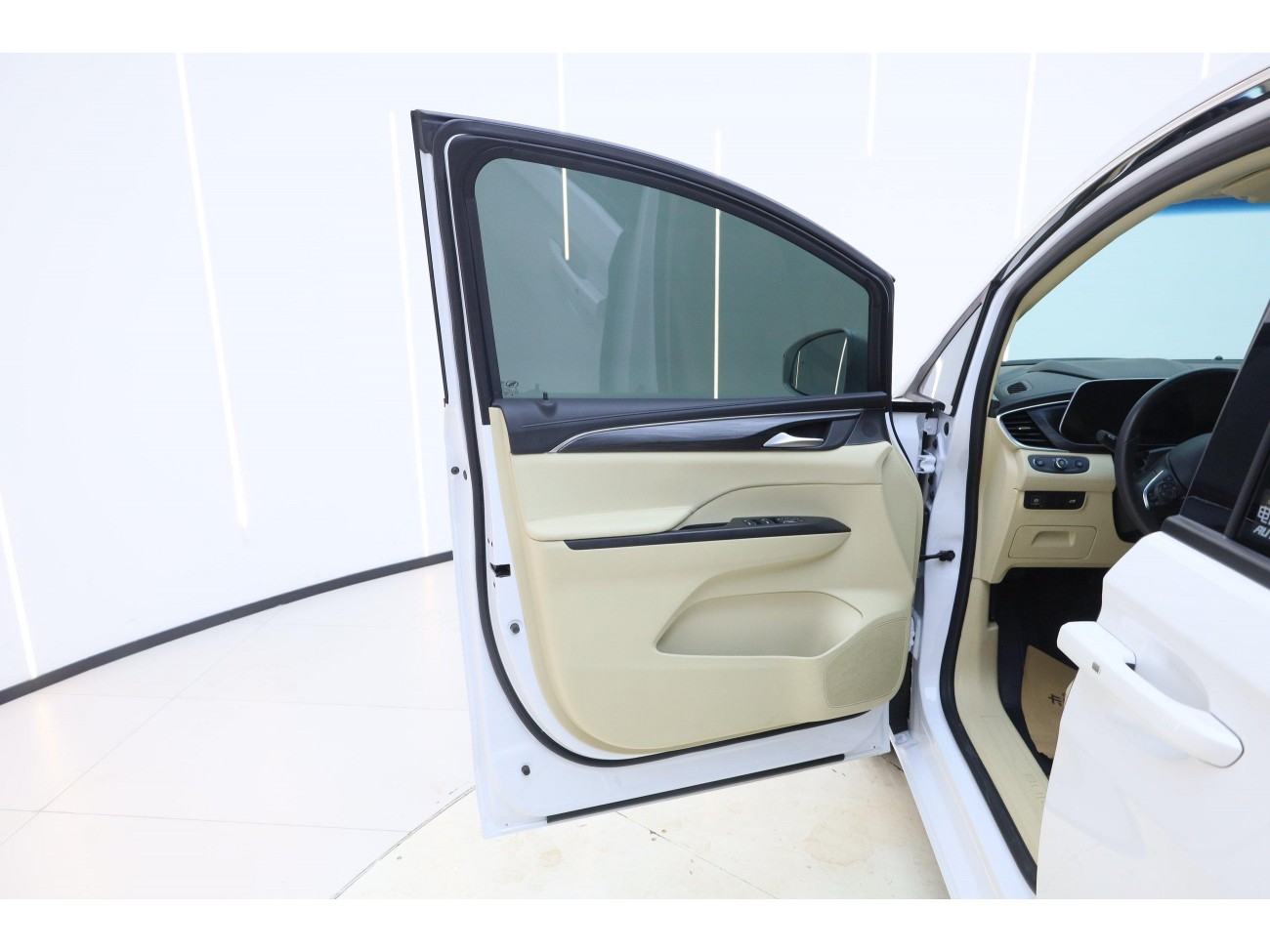 Buick GL8 2023