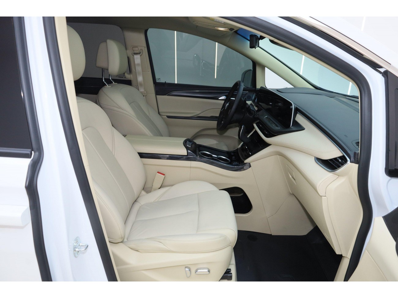 Buick GL8 2023