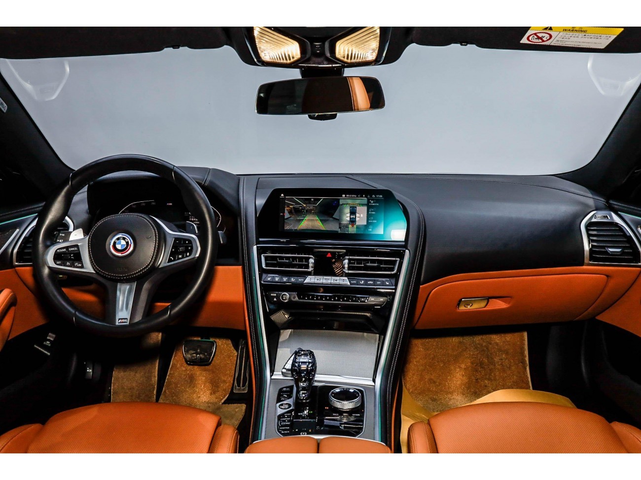 BMW 8 2022